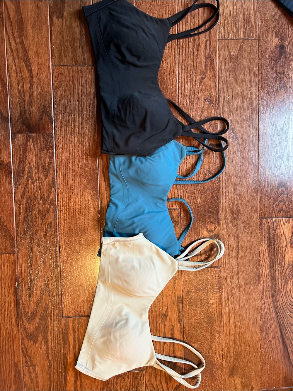 Lululemon like a cloud bra bundle